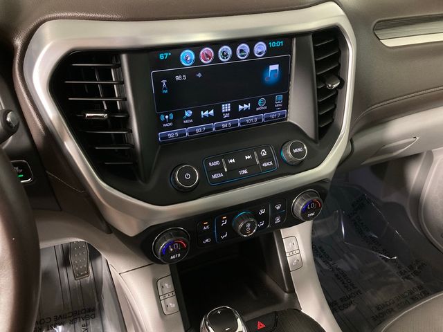 2017 GMC Acadia SLT