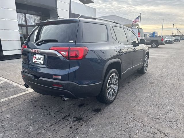 2017 GMC Acadia SLT