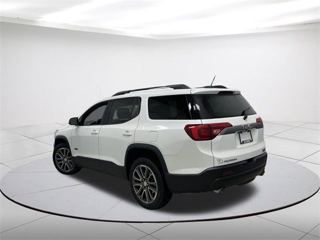 2017 GMC Acadia SLT