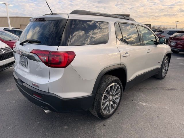 2017 GMC Acadia SLT