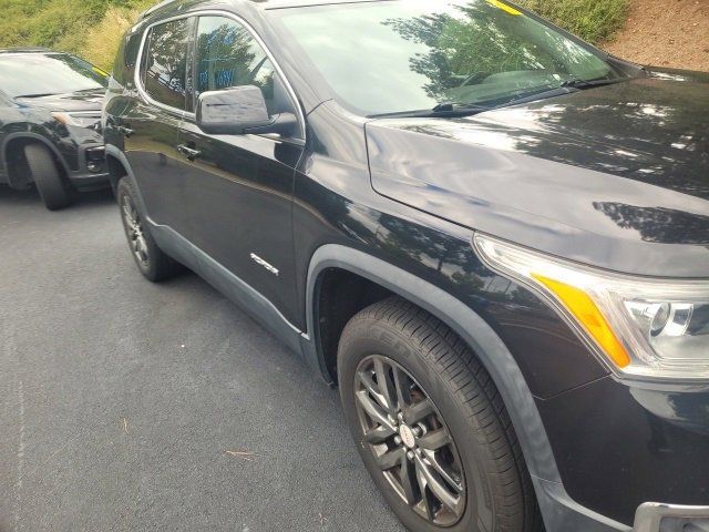 2017 GMC Acadia SLT