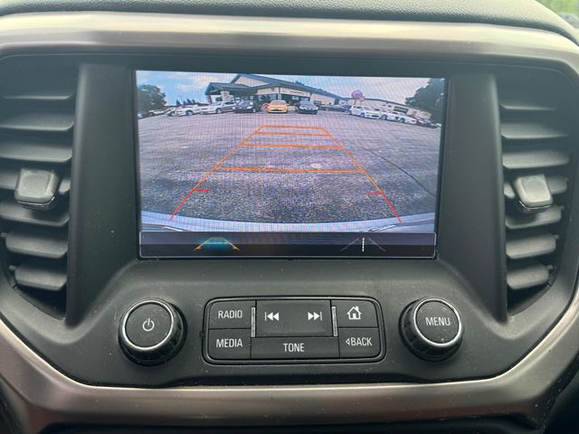 2017 GMC Acadia SLT