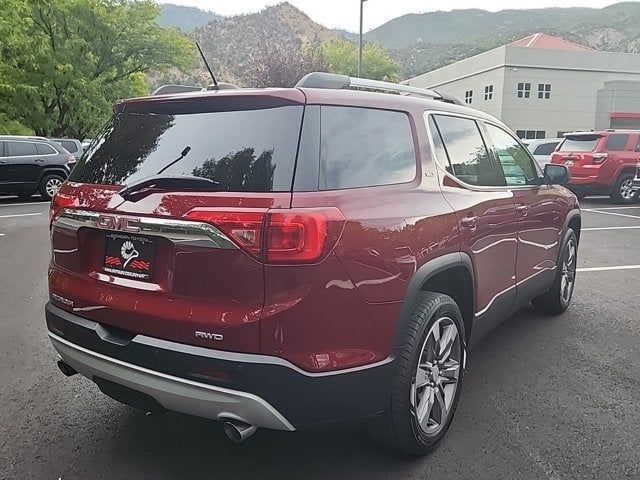 2017 GMC Acadia SLT