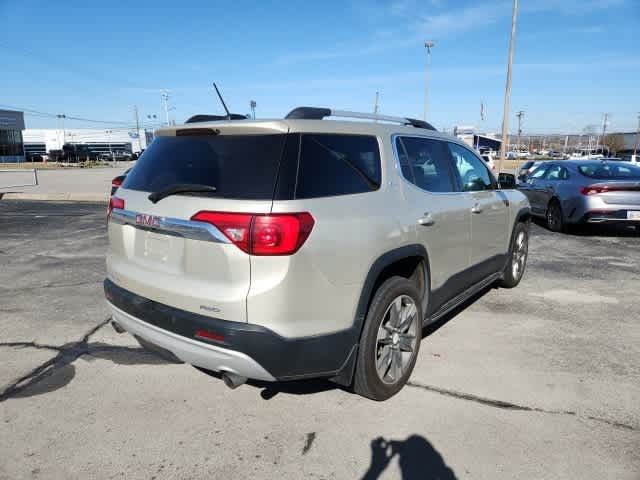 2017 GMC Acadia SLT