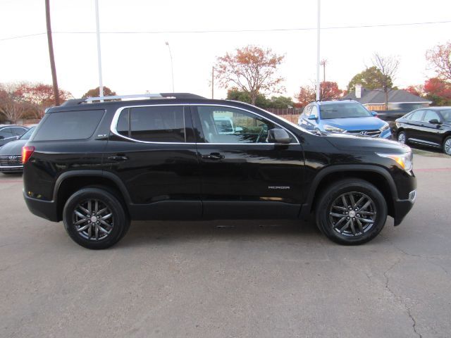 2017 GMC Acadia SLT