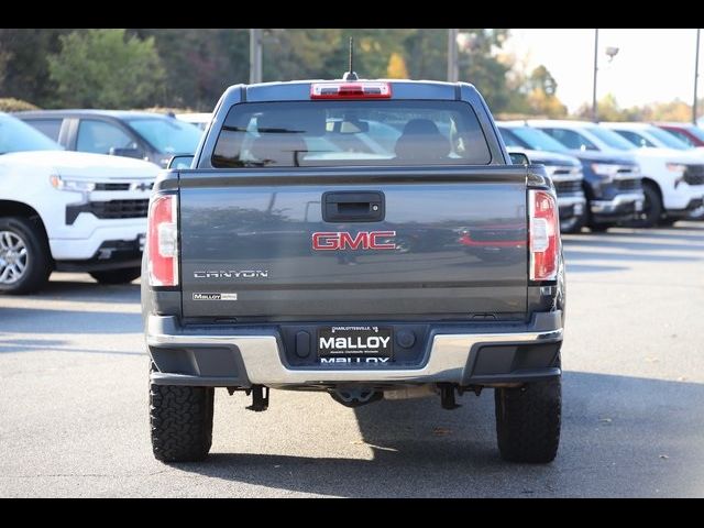 2017 GMC Canyon Base