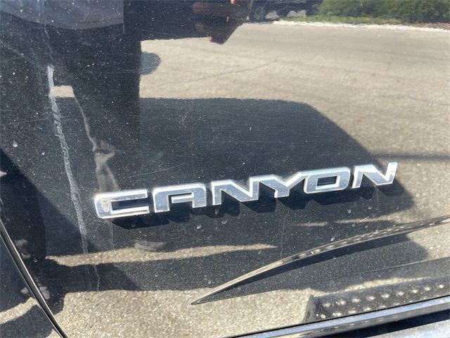 2017 GMC Canyon SLT