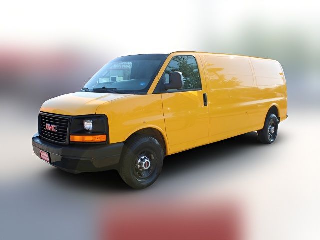 2017 GMC Savana Base