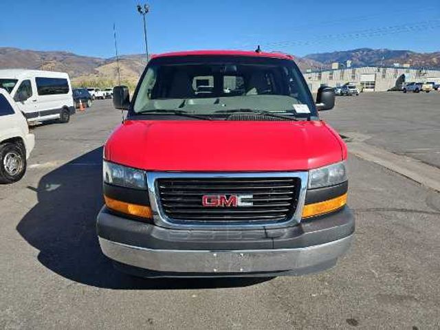 2017 GMC Savana LT