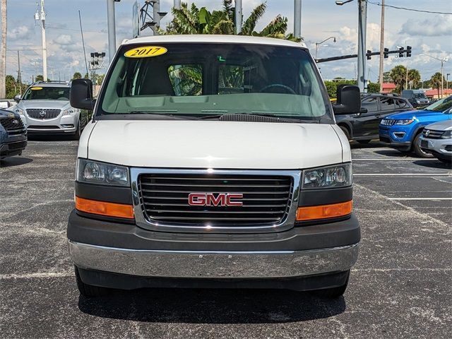 2017 GMC Savana Base