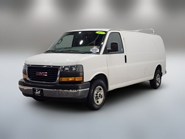 2017 GMC Savana Base