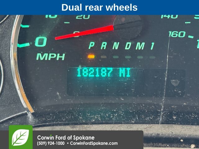 2017 GMC Savana Base