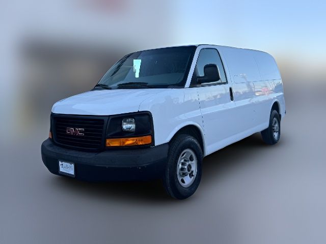 2017 GMC Savana Base