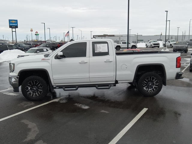 2017 GMC Sierra 1500 SLE