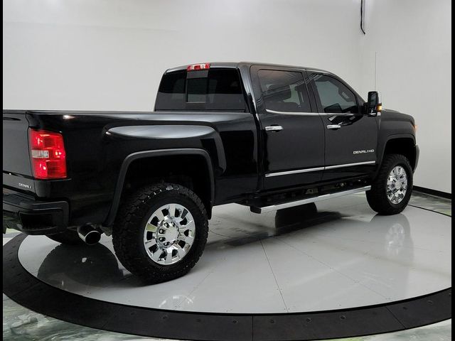 2017 GMC Sierra 2500HD Denali