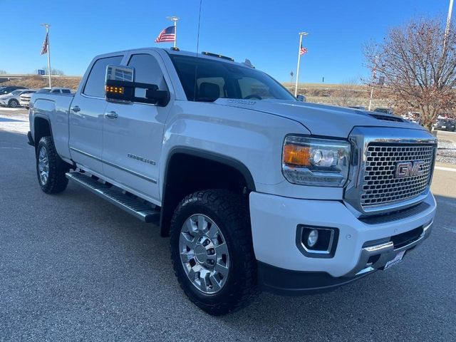 2017 GMC Sierra 2500HD Denali