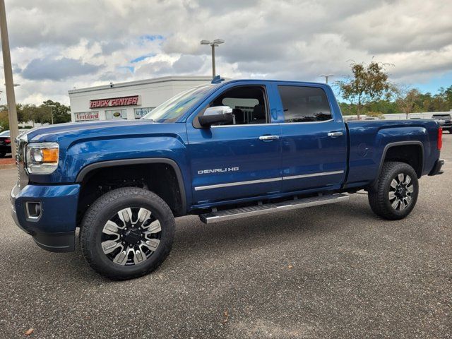 2017 GMC Sierra 2500HD Denali