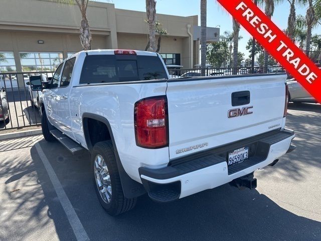 2017 GMC Sierra 2500HD Denali