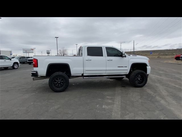 2017 GMC Sierra 2500HD Denali