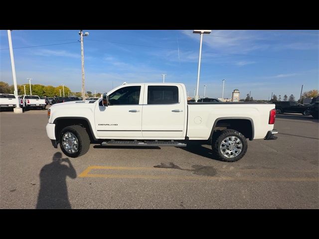 2017 GMC Sierra 2500HD Denali