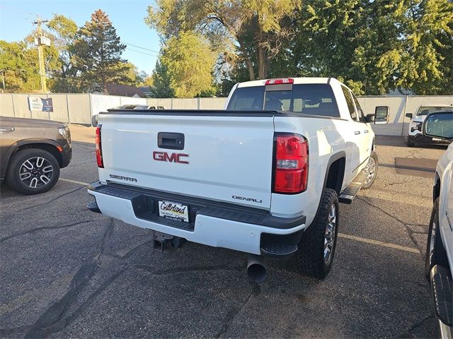 2017 GMC Sierra 2500HD Denali