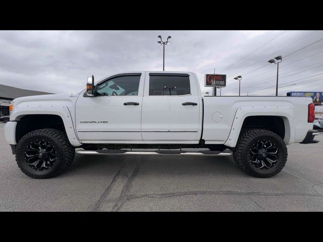 2017 GMC Sierra 2500HD Denali