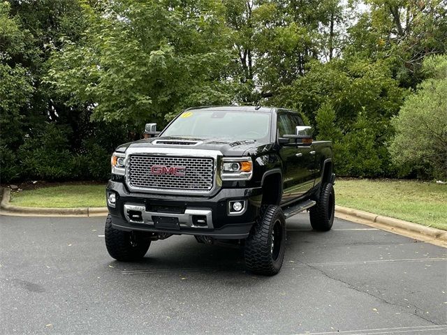 2017 GMC Sierra 2500HD Denali