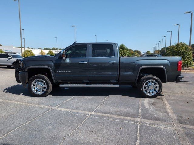 2017 GMC Sierra 2500HD Denali