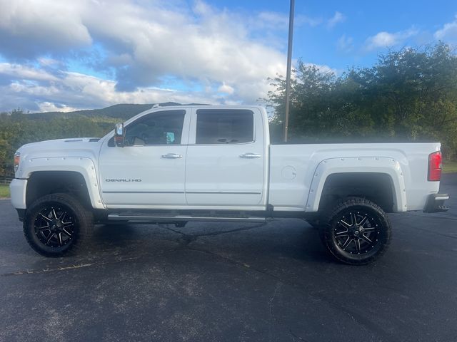 2017 GMC Sierra 2500HD Denali