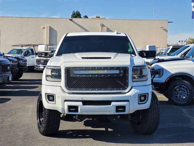 2017 GMC Sierra 2500HD Denali