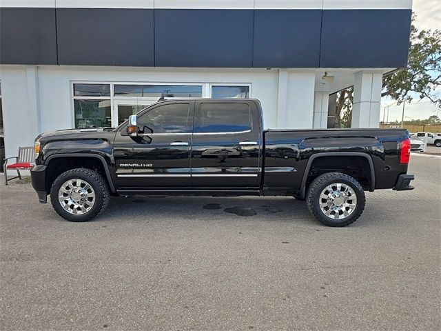 2017 GMC Sierra 2500HD Denali