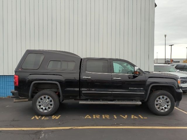 2017 GMC Sierra 2500HD Denali