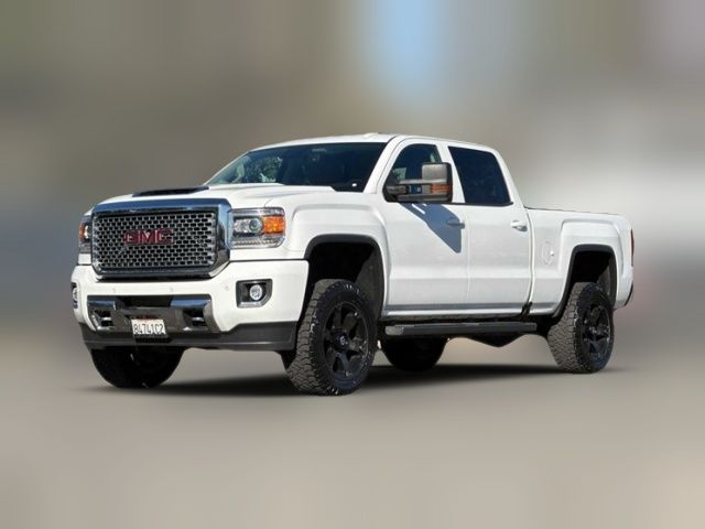 2017 GMC Sierra 2500HD Denali