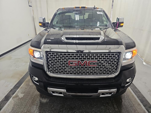 2017 GMC Sierra 2500HD Denali