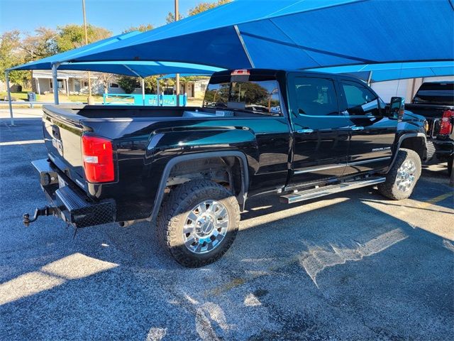 2017 GMC Sierra 2500HD Denali