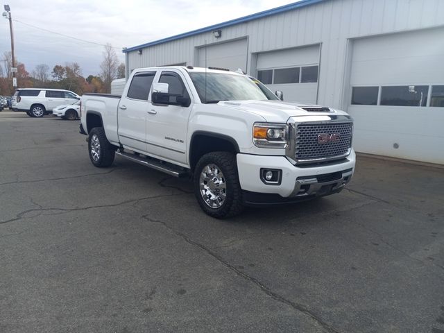 2017 GMC Sierra 2500HD Denali