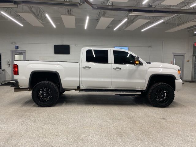 2017 GMC Sierra 2500HD Denali