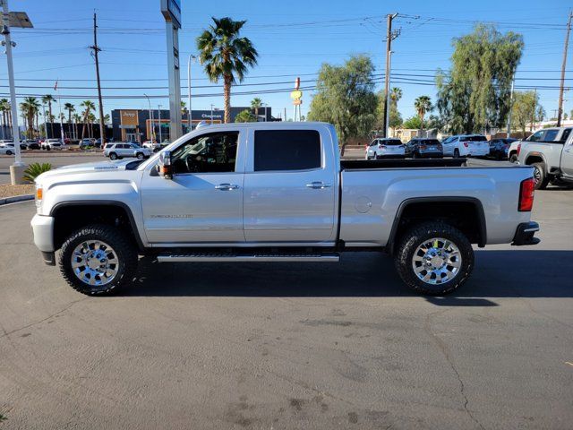 2017 GMC Sierra 2500HD Denali