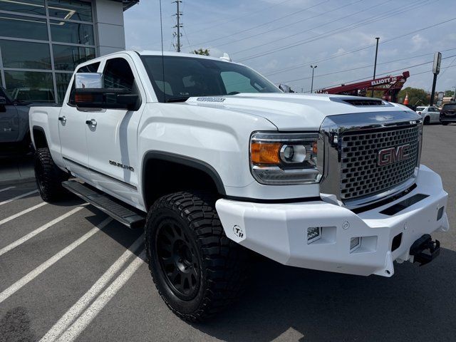 2017 GMC Sierra 2500HD Denali