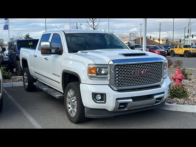 2017 GMC Sierra 2500HD Denali