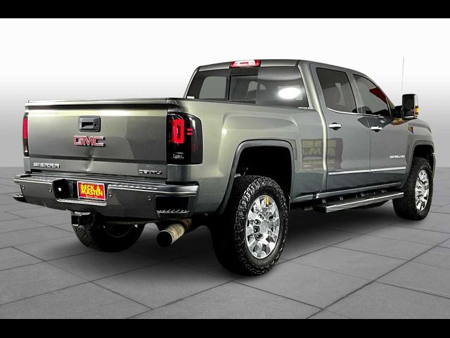 2017 GMC Sierra 2500HD Denali