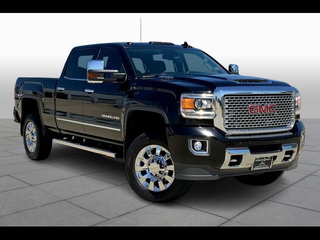 2017 GMC Sierra 2500HD Denali