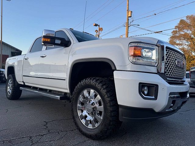 2017 GMC Sierra 2500HD Denali