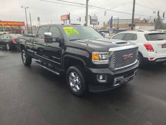 2017 GMC Sierra 3500HD Denali