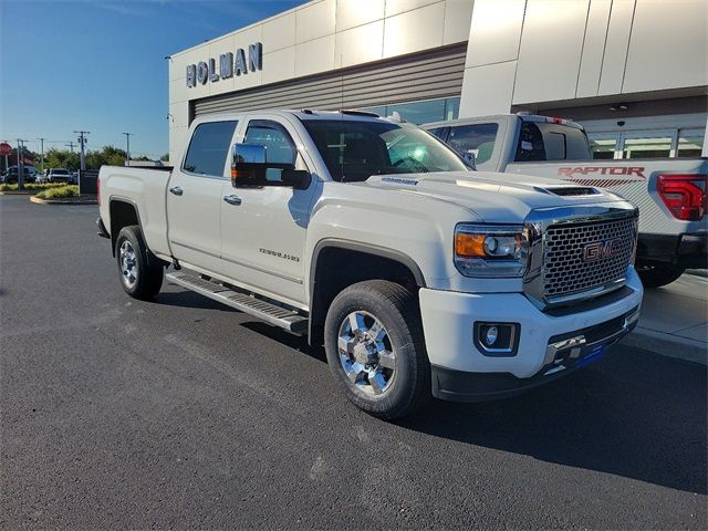 2017 GMC Sierra 3500HD Denali