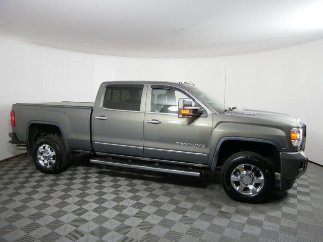 2017 GMC Sierra 3500HD Denali