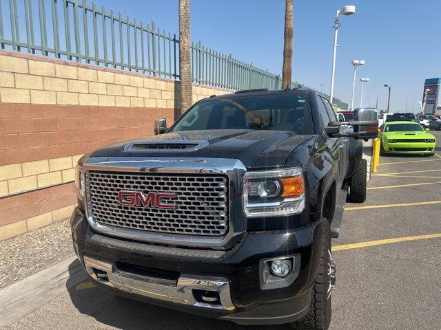 2017 GMC Sierra 3500HD Denali