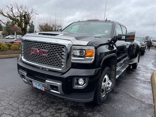 2017 GMC Sierra 3500HD Denali