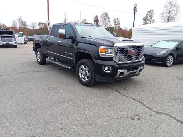 2017 GMC Sierra 3500HD Denali