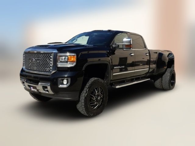 2017 GMC Sierra 3500HD Denali